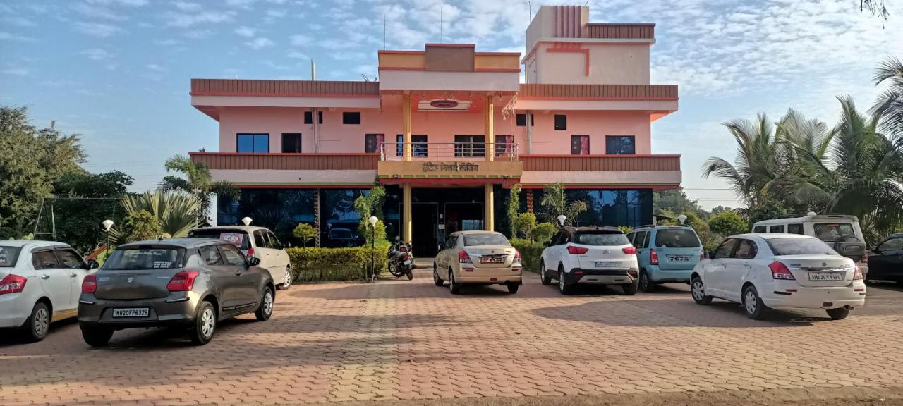 Hotel Nisarg Lodging And Restaurant Aurangabad  Exterior foto